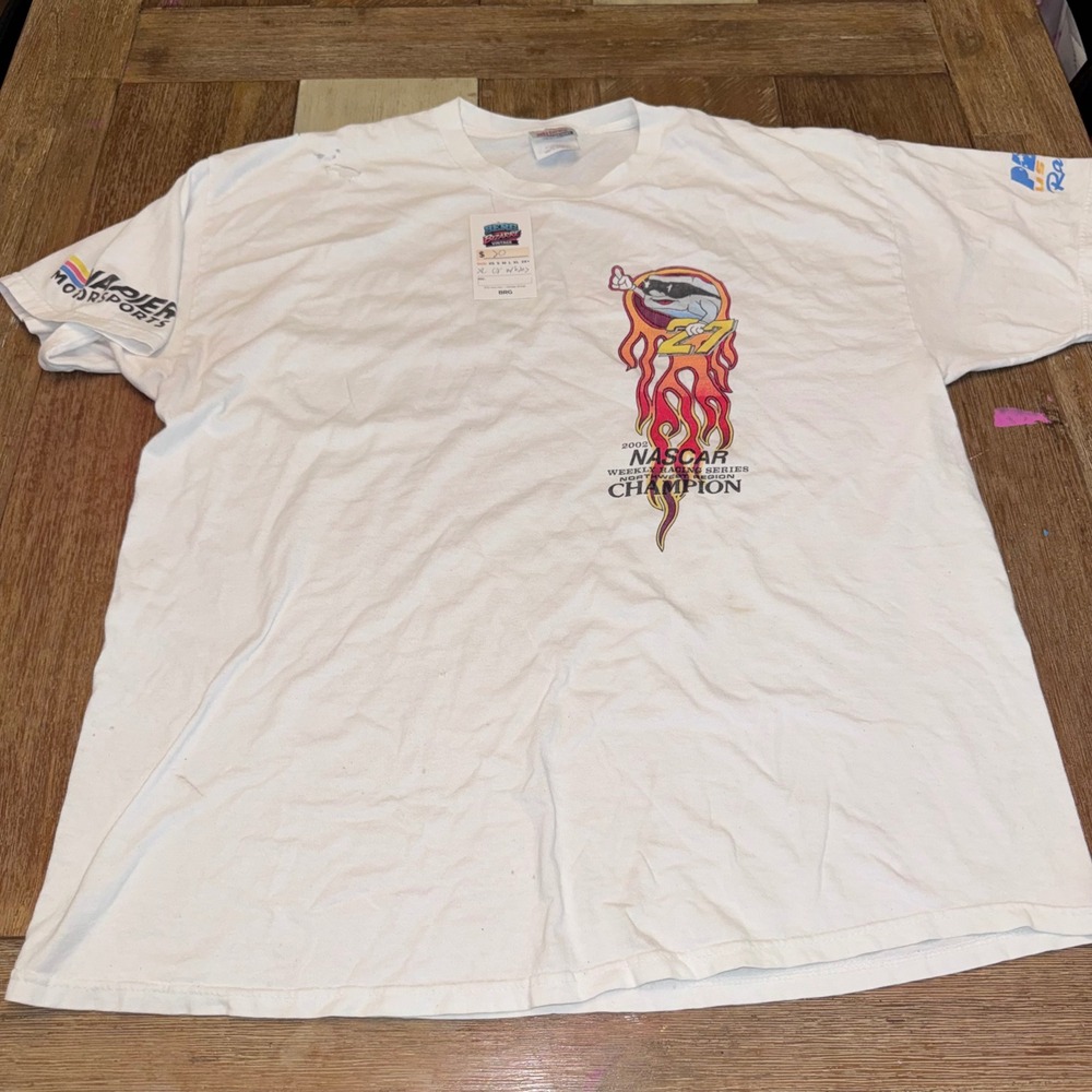 Hanes NASCAR Racing T-Shirt Mens XL White Fair Roger Avants Mac Tonight 2002